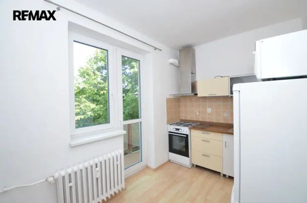 Pronájem bytu 1+1 s balkonem na ulici Foerstrova, Olomouc - Fotografie 1