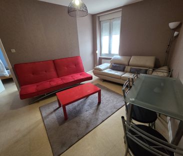 Location Appartement 2 pièces 41m² LE CREUSOT 71200 - Photo 1