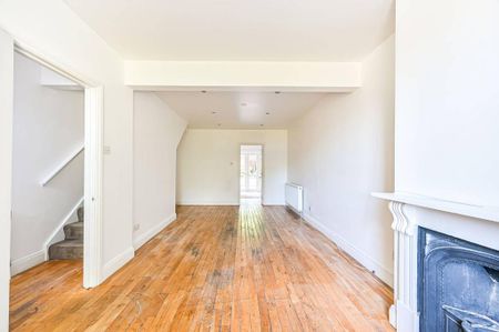 3 bedroom terraced house to rent - Photo 2