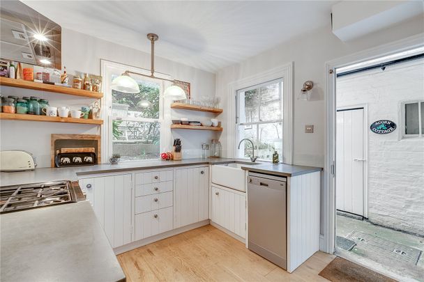 Bonchurch Road, North Kensington, W10, London - Photo 1