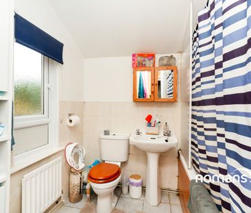 2 bedroom terraced to rent - Photo 1