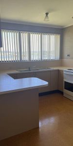 GREAT UNIT WITH LOVELY OUTLOOK - Photo 4