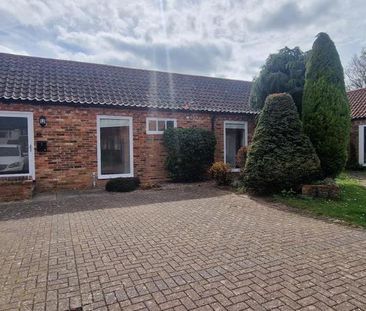 2 bedroom bungalow to rent - Photo 1