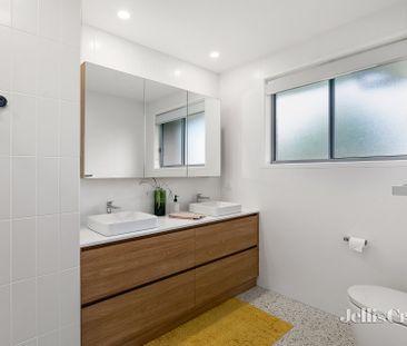 4 Janet Court, Yallambie - Photo 6