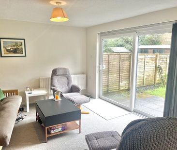 2 bedroom terraced house to rent - Photo 3