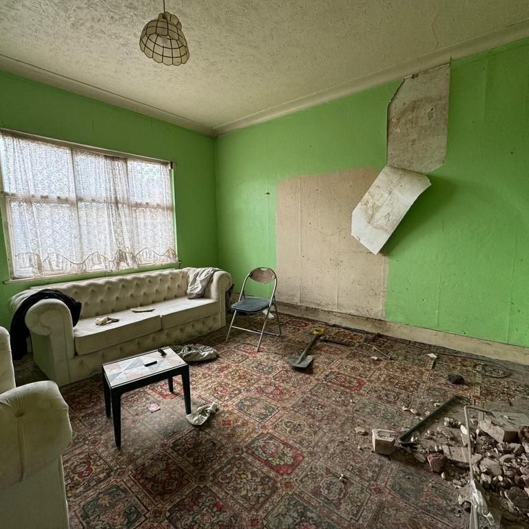 6 bedroom detached house to rent - Photo 1