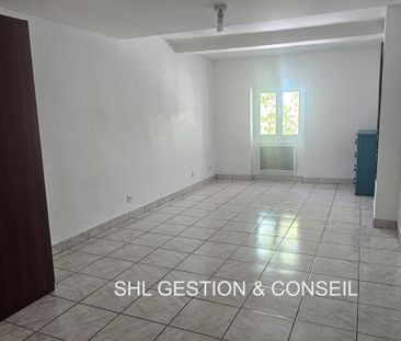 Location Maison 3 pièces 62m² PERTUIS 84120 - Photo 2