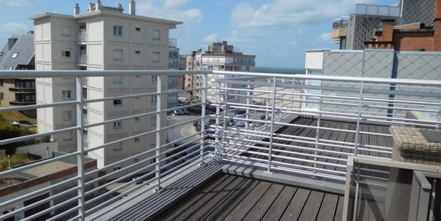 Duplex te huur in Koksijde voor € 850 met 2 slaapkamers - Photo 1