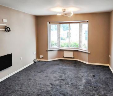 3 bedroom House To Let - Photo 3