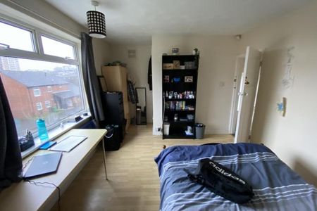 Marian Terrace - , - Photo 2