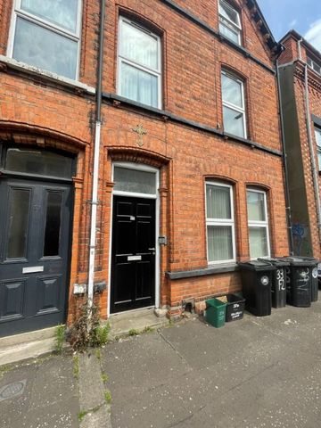 37B Wellesley Avenue, Belfast BT9 6DG - Photo 5