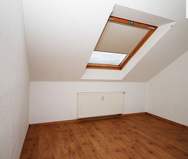 Sonnige 2-Raum-Dachgeschoss-Wohnung in Chemnitz-Sonnenberg - Photo 2