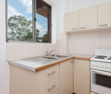 12/115 Flood Street, Leichhardt. - Photo 1