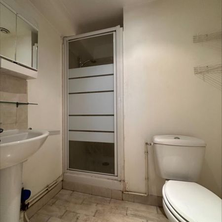 Location Appartement 1 pièce Meublé 25m² BLOIS 41000 - Photo 4