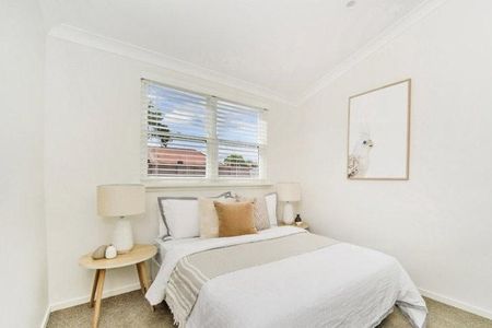Live In Erskineville's Iconic Foundry Building - Photo 4