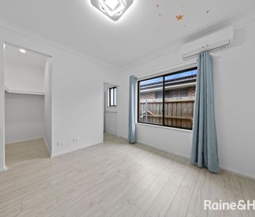 Modern Family Living in a Convenient Location - Photo 4