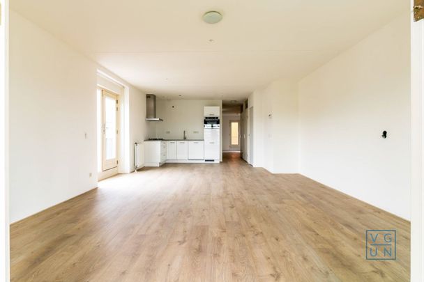 Appartement te huur: Theodoor van Hoytemastraat 51 1062 CG Amsterdam - Photo 1