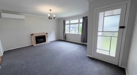 Three Bedroom Rental Sanson - Photo 2