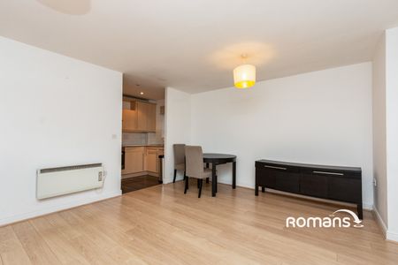 2 bedroom apartment to rent - Photo 3
