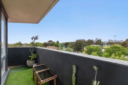 Light-Filled Bayside Living Between the Lake & the Beach - Photo 4