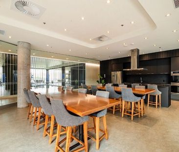 1230 Avenue De La Croisée, Terrebonne, QC - Photo 3