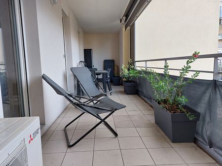 Appartement 4 pièces meublé de 89m² à Lyon - 1410€ C.C. - Photo 2