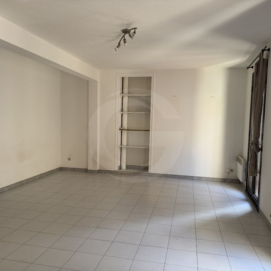 Location Appartement 3 pièces 63m² BOUZIGUES 34140 - Photo 1