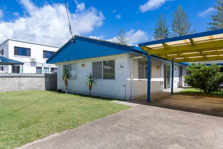1/31 Seabeach Avenue, Mermaid Beach QLD 4218 - Apartment For Rent | Domain - Photo 4
