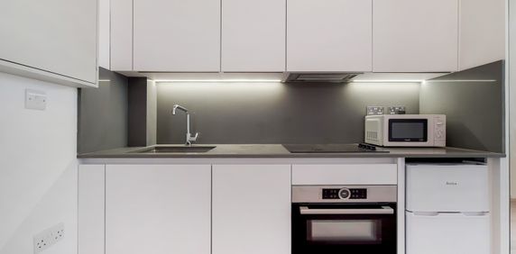 Studio Flat, Grenville Place, SW7 - Photo 2