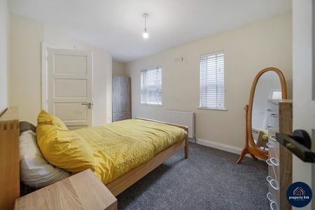 ENSUITE ROOMS TO RENT, 44 Fountain Hill, Derry, BT47 2BP - Photo 3