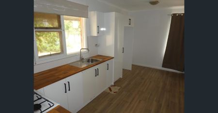 3 Bedroom Home in Convenient Location - Photo 2