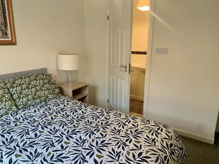 Crown Street, Second floor, AB11 - Photo 3