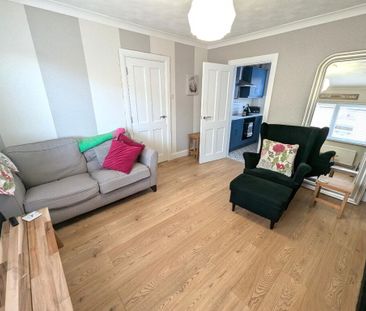 10 Deramore Drive, Portadown, BT62 3HH - Photo 2