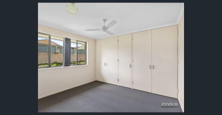 Large 3 bedroom family home, great location. Move in before Christmas! - Photo 2