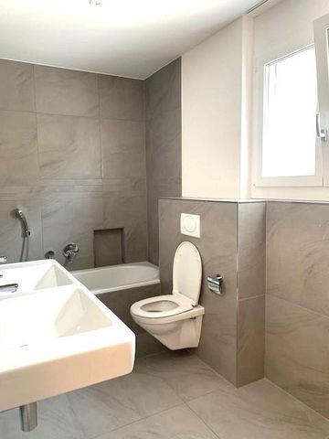 3.5 Zimmer, 85 m², 3. Stock - Foto 3