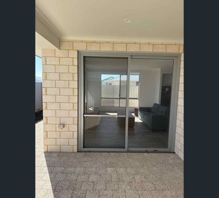19 Geometric street, Alkimos, WA 6038 - Photo 2