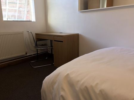 31 Ward Street - Photo 4