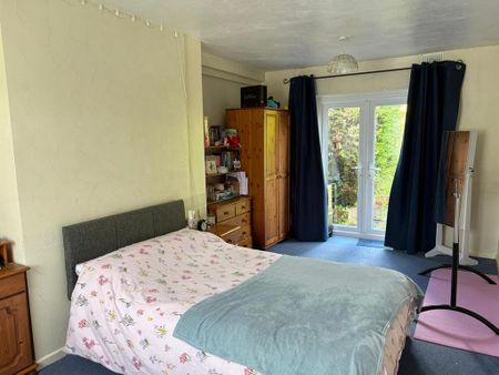 4 bedroom house to rent - Photo 3