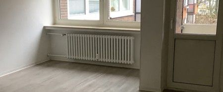Herrliche 2-Raum-Wohnung mit Balkon im 1. OG - Foto 1