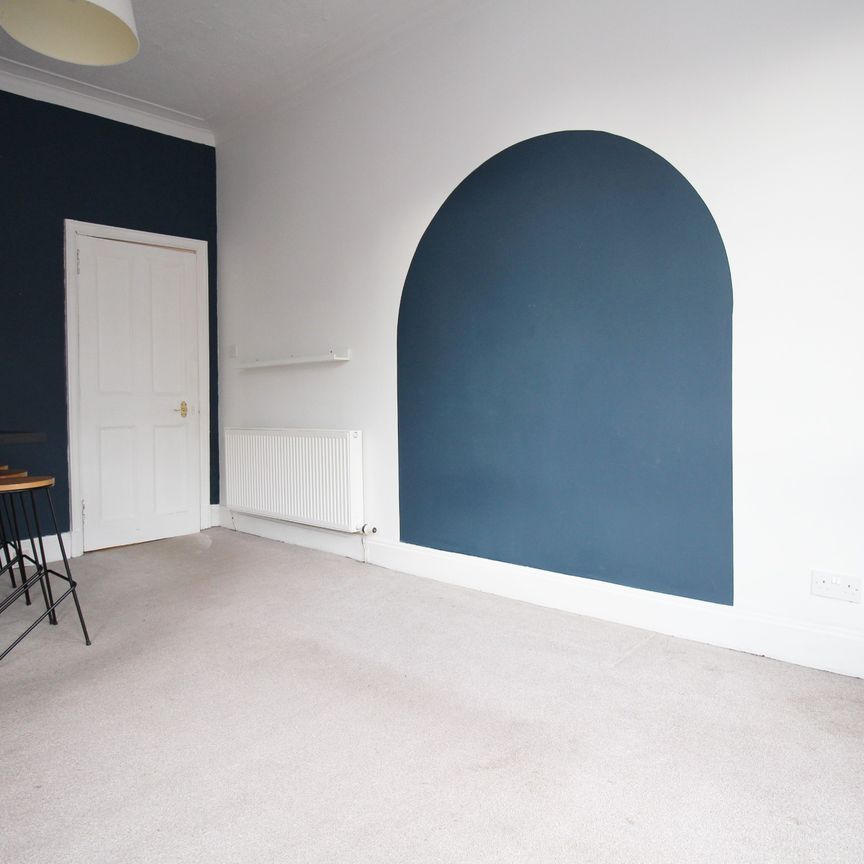 Kilmarnock Road, Shawlands, Glasgow - Photo 1