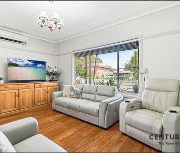 Charming Updated Family Home in Prime Location - Photo 4