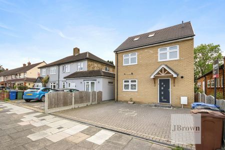 1 bedroom in a house share to rent - Photo 4