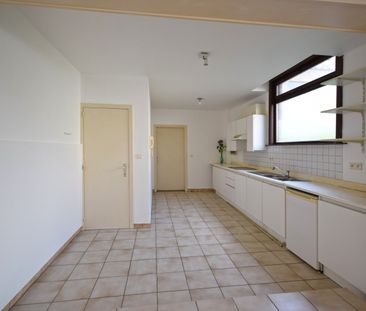 GELIJKVLOERS EENSLAAPKAMER APPARTEMENT - Photo 6