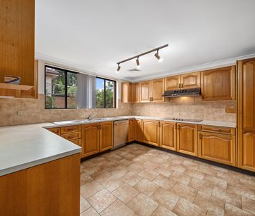 Exceptional Family Living with Space, Style & Versatility - Photo 5