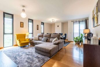 2 Bedroom Apartment with a view, Alto de Algés, Oeiras