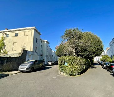 1 Bedroom - Photo 5