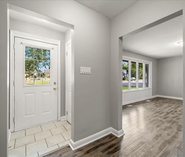 For Lease - 188 St Vincent Street Unit# MAIN, Barrie, Ontario - Photo 1