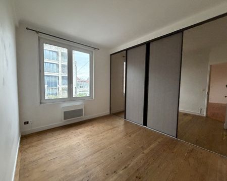 Location Appartement 3 pièces 54m² LILLE 59000 - Photo 3