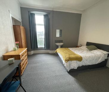 10 bedroom house share to rent - Photo 6