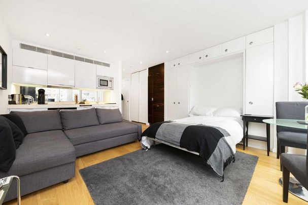 Studio to rent - Photo 1